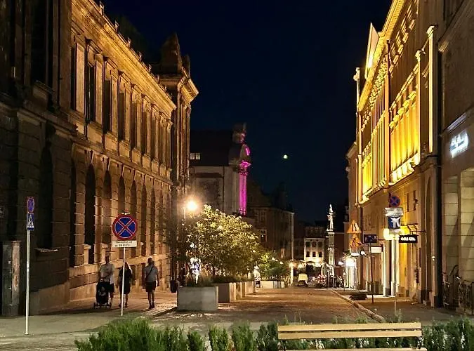 Апартаменты Pl. Wolnosci 6 *